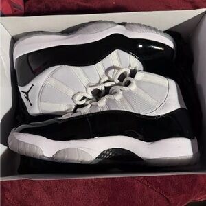 Size 10.5 - Jordan 11 Retro High Concord